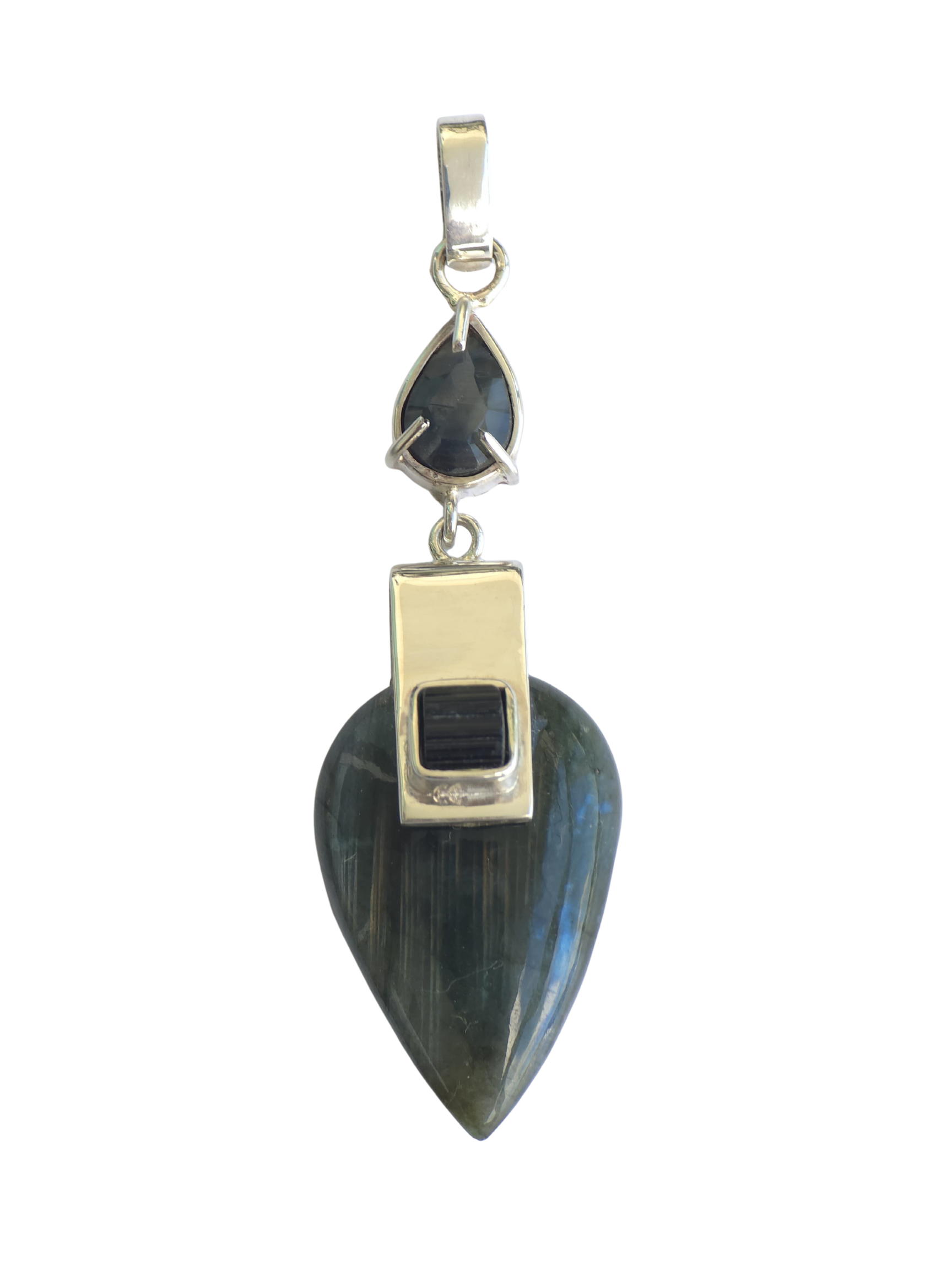 Gate of Shadows Pendant